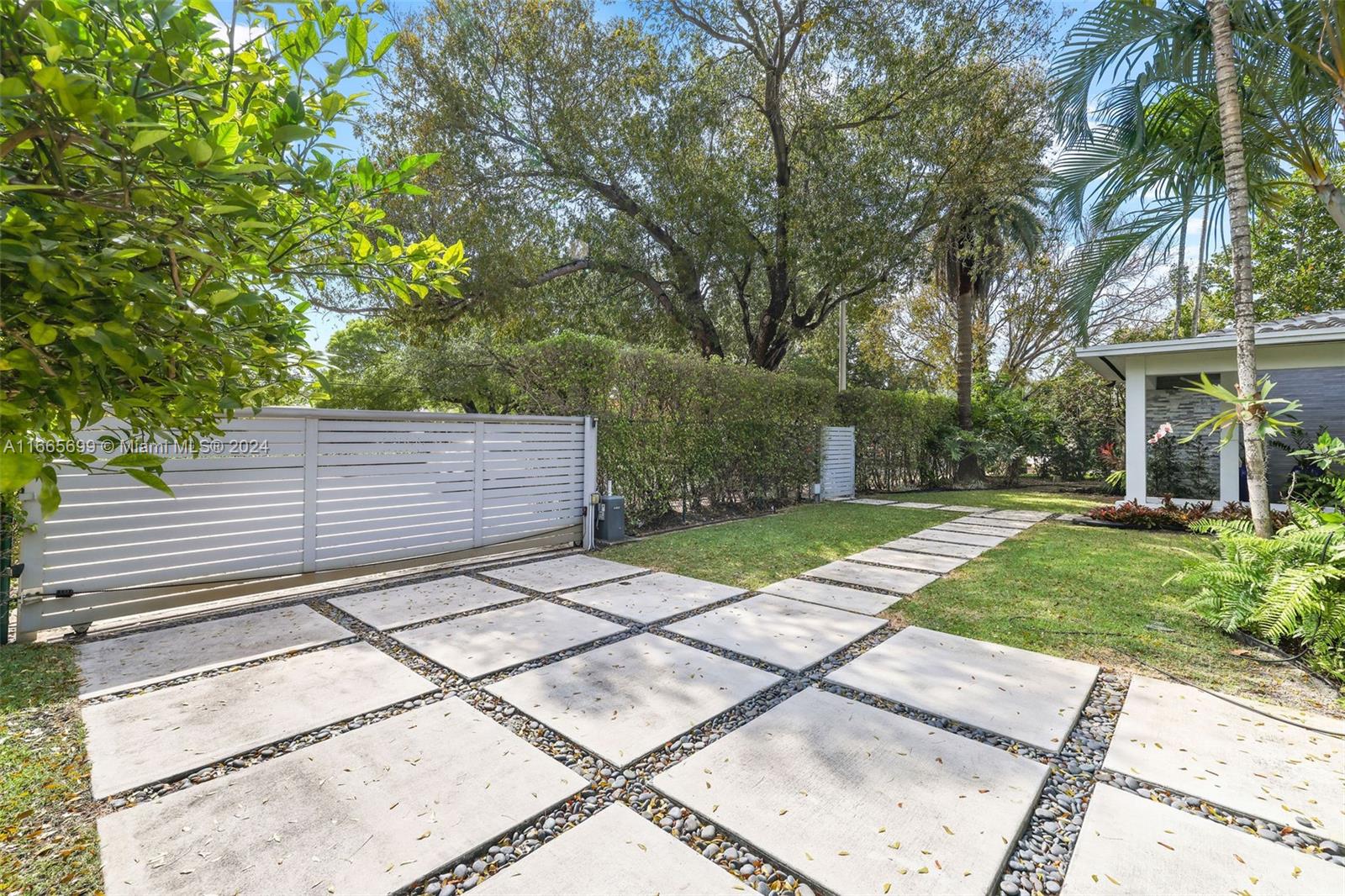 4456 Alton Rd, Miami Beach, Florida image 41