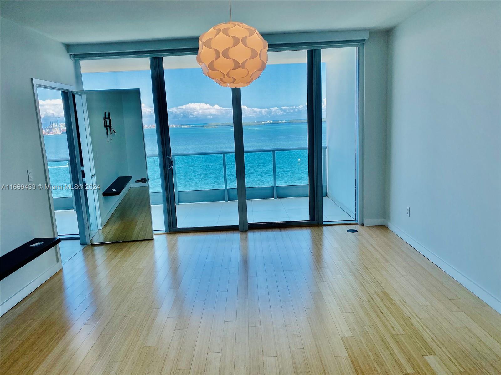 1331 Brickell Bay Dr #1405, Miami FL 33131
