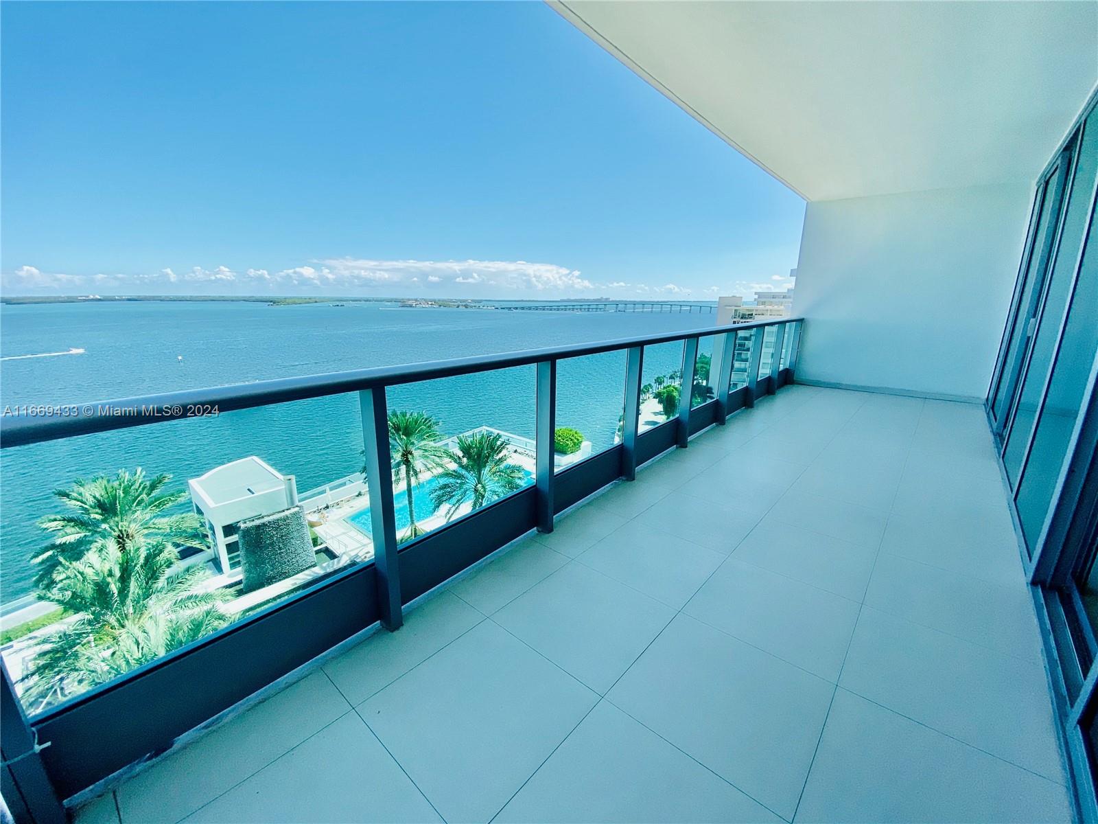 1331 Brickell Bay Dr #1405, Miami FL 33131