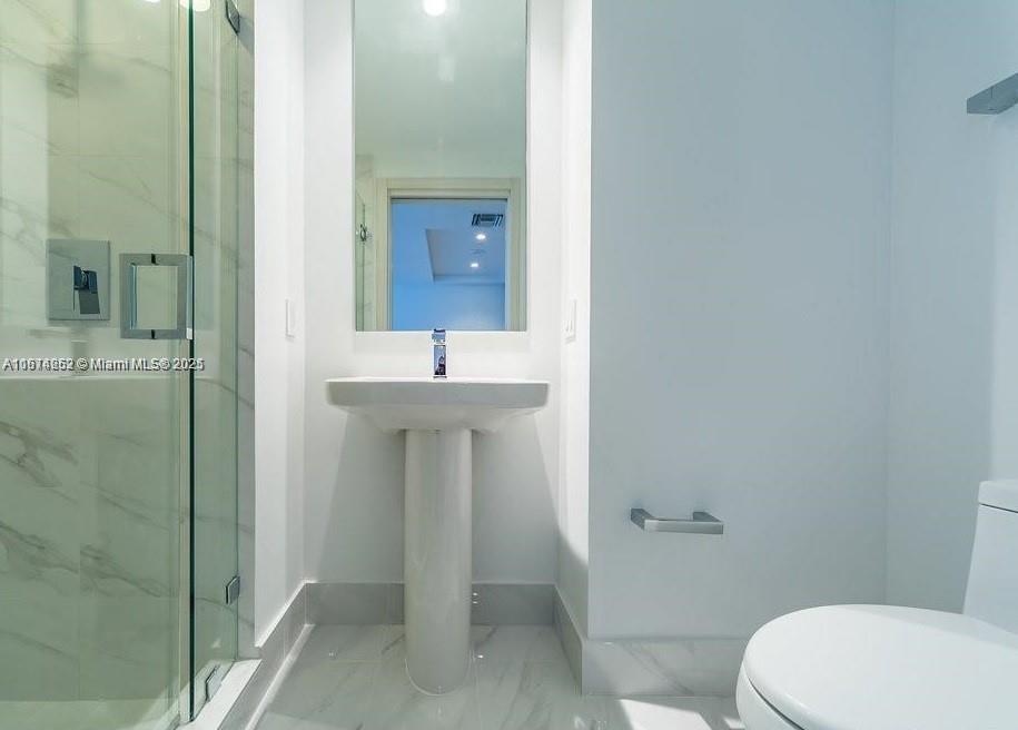 801 S Miami Ave #2707, Miami FL 33130