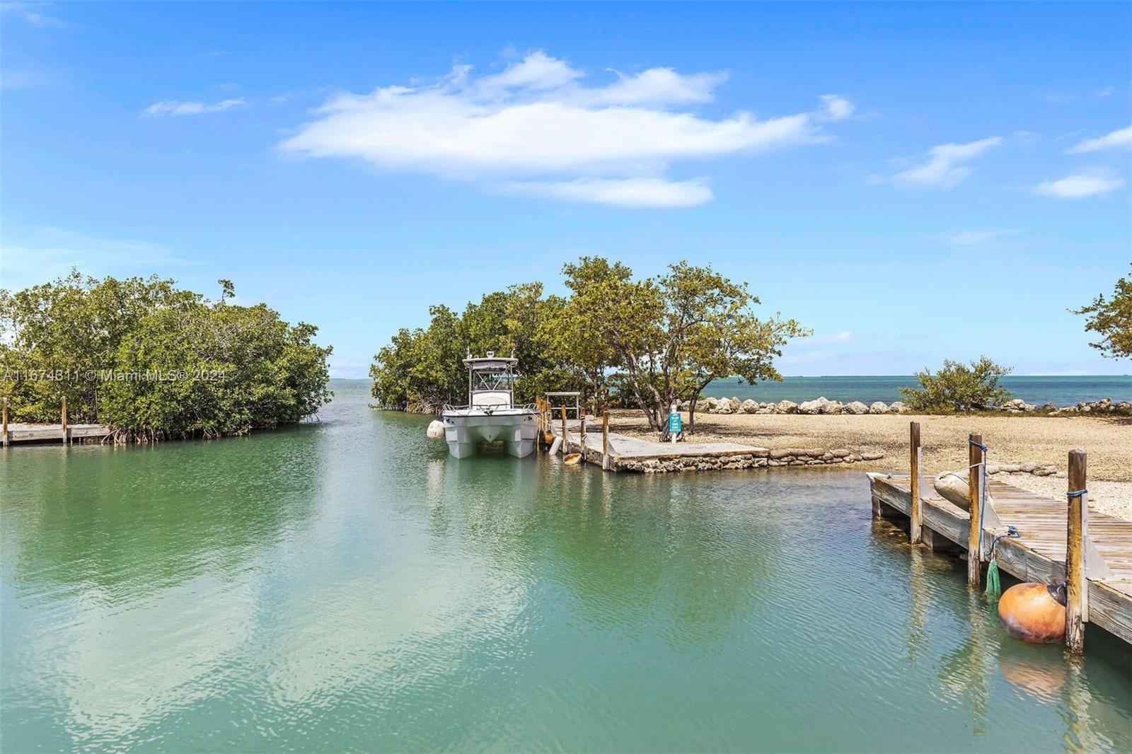 219 S Bay Harbor Dr, Key Largo, Florida image 18