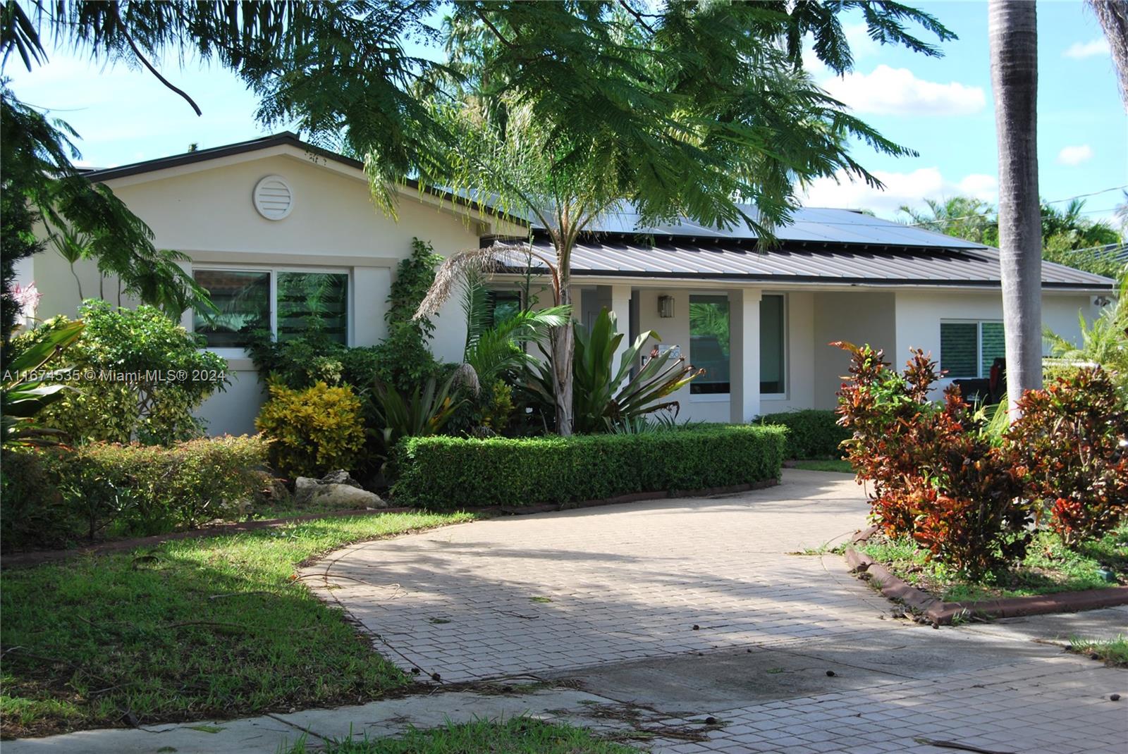 13000 E Coronado Ln, North Miami, Florida image 1