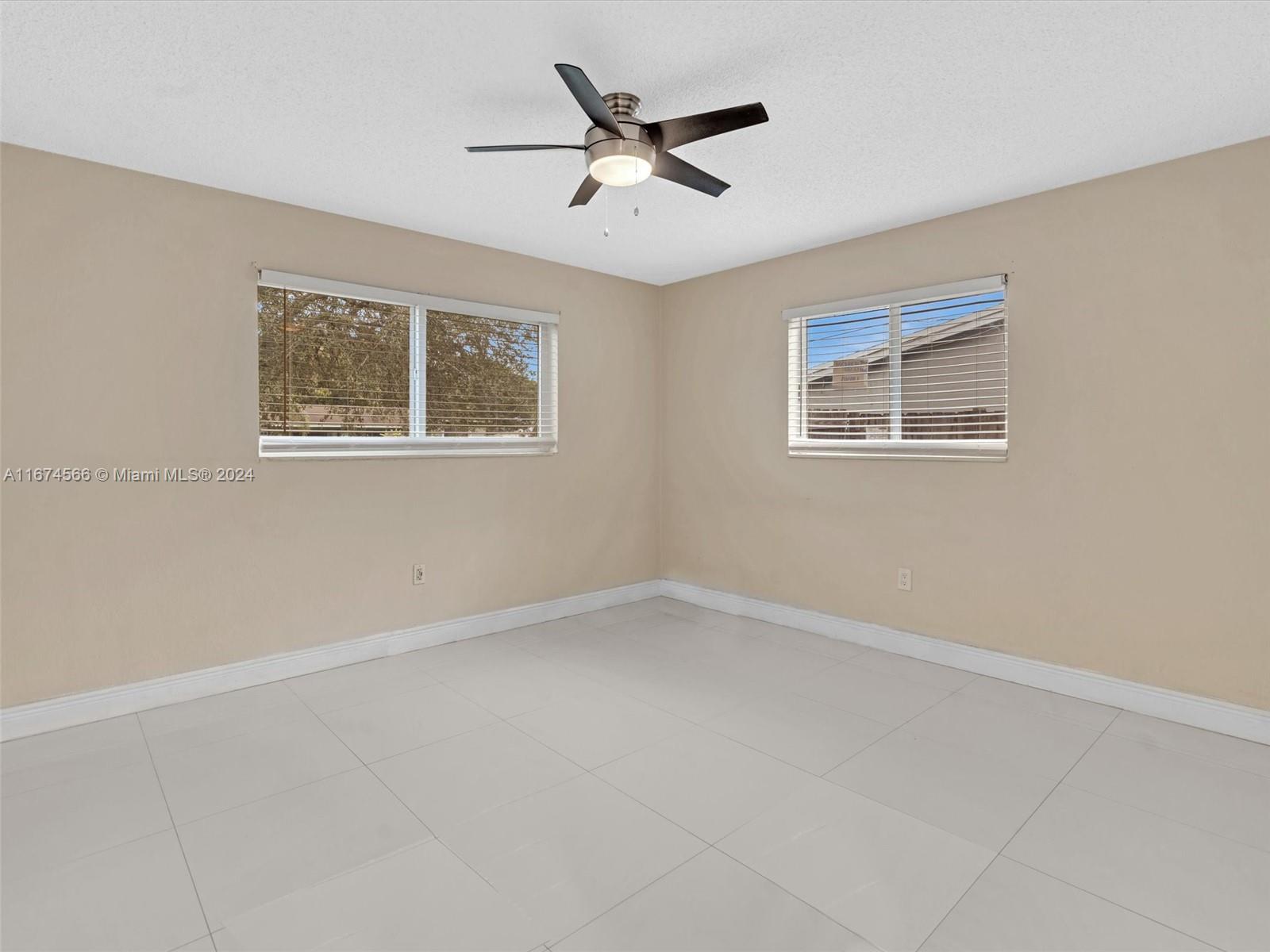 2430 Largo Dr, Miramar, Florida image 14