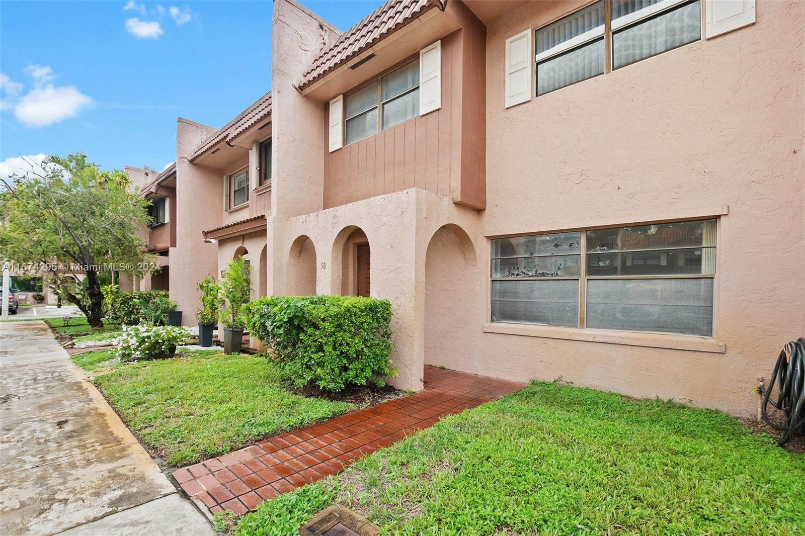 50 Matador Ln #3-23, Davie, Florida image 2