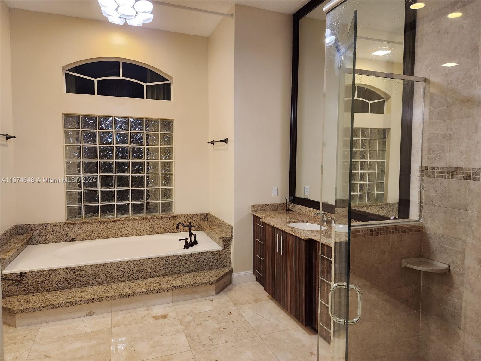 321 Windmill Palm Ave, Plantation, Florida image 12