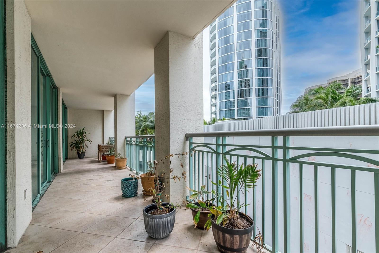 3400 SW 27th Ave #405, Coconut Grove, Florida image 1