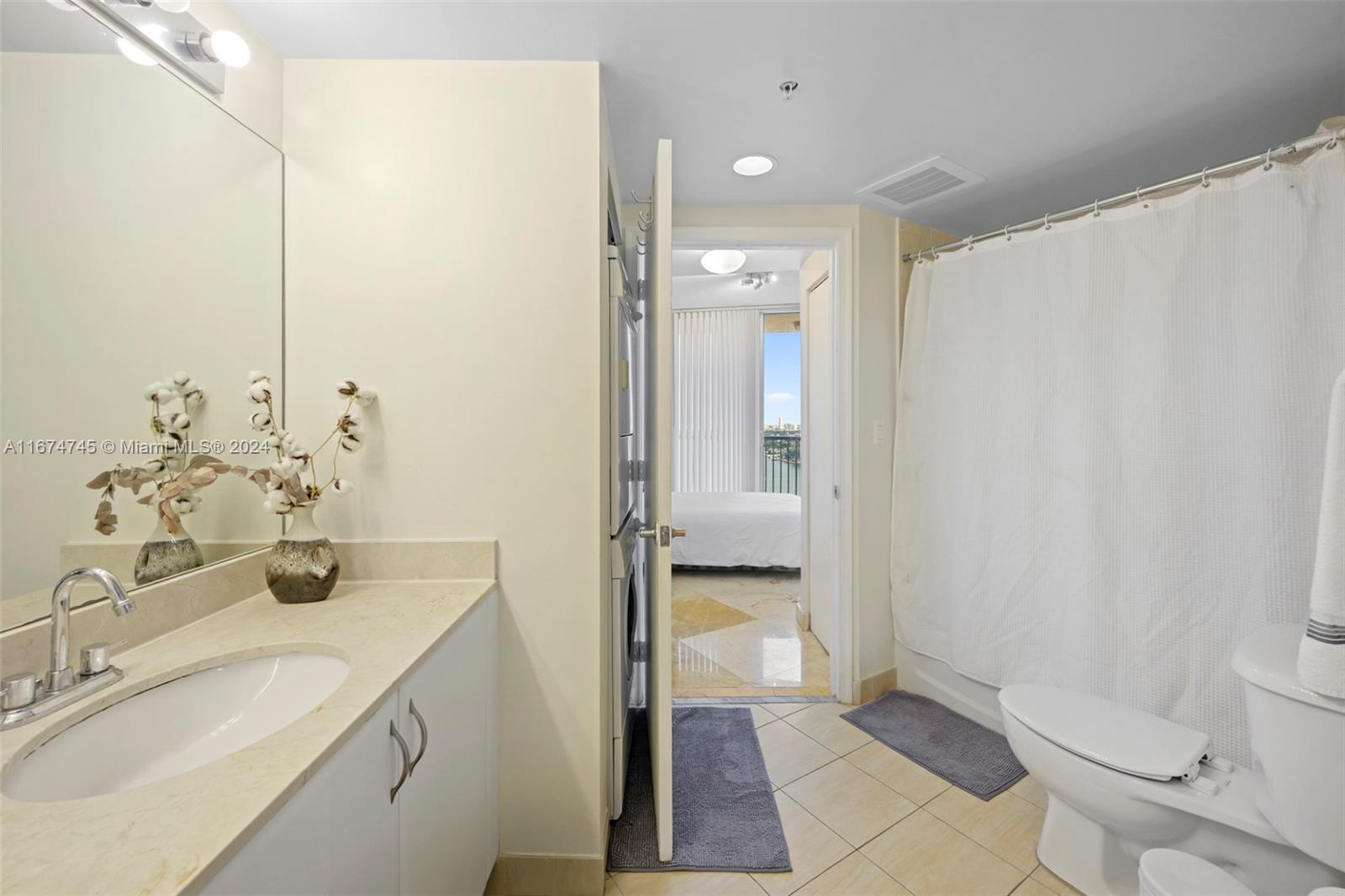 1750 N Bayshore Dr #2102, Miami, Florida image 15