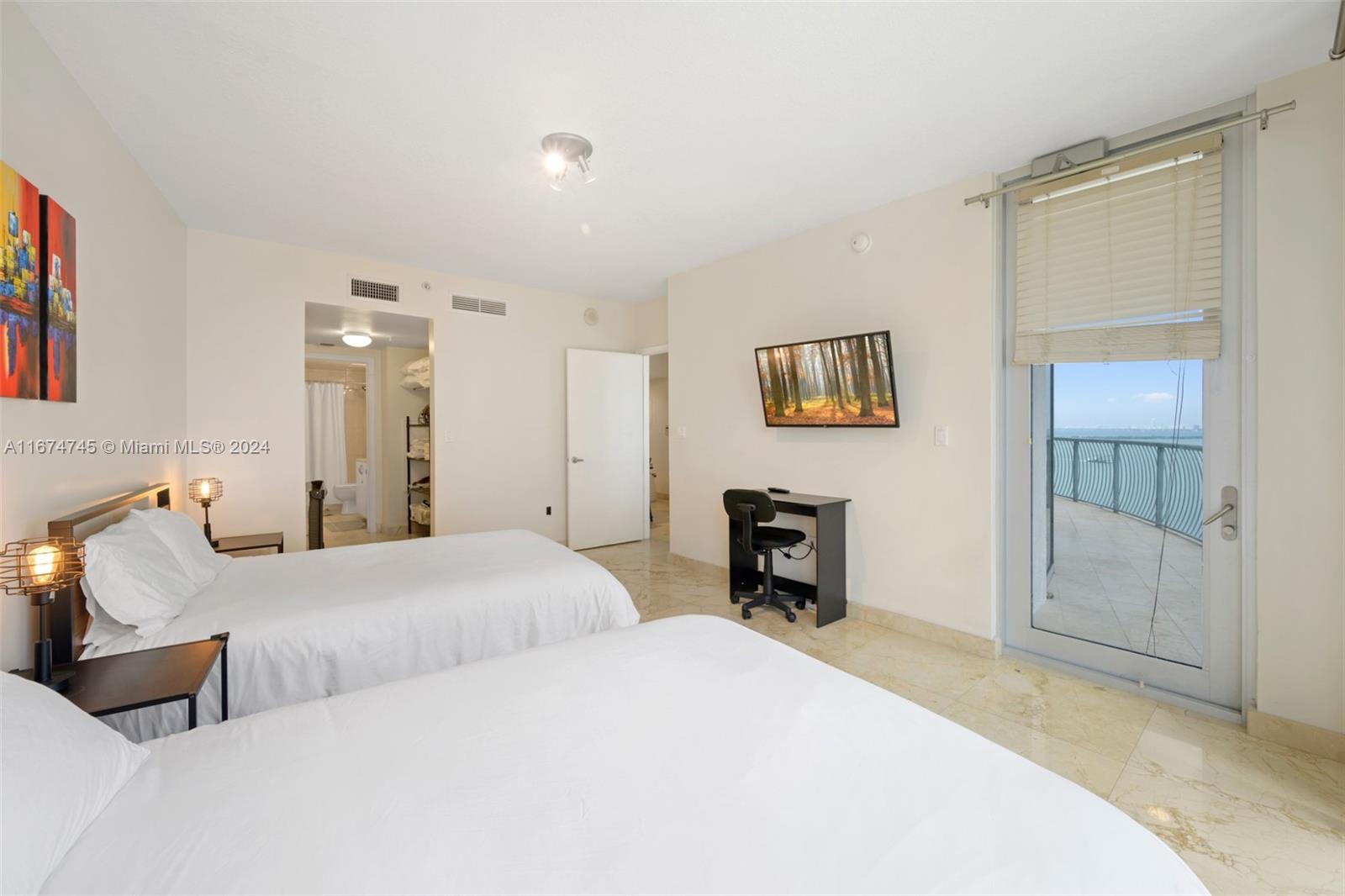 1750 N Bayshore Dr #2102, Miami, Florida image 19