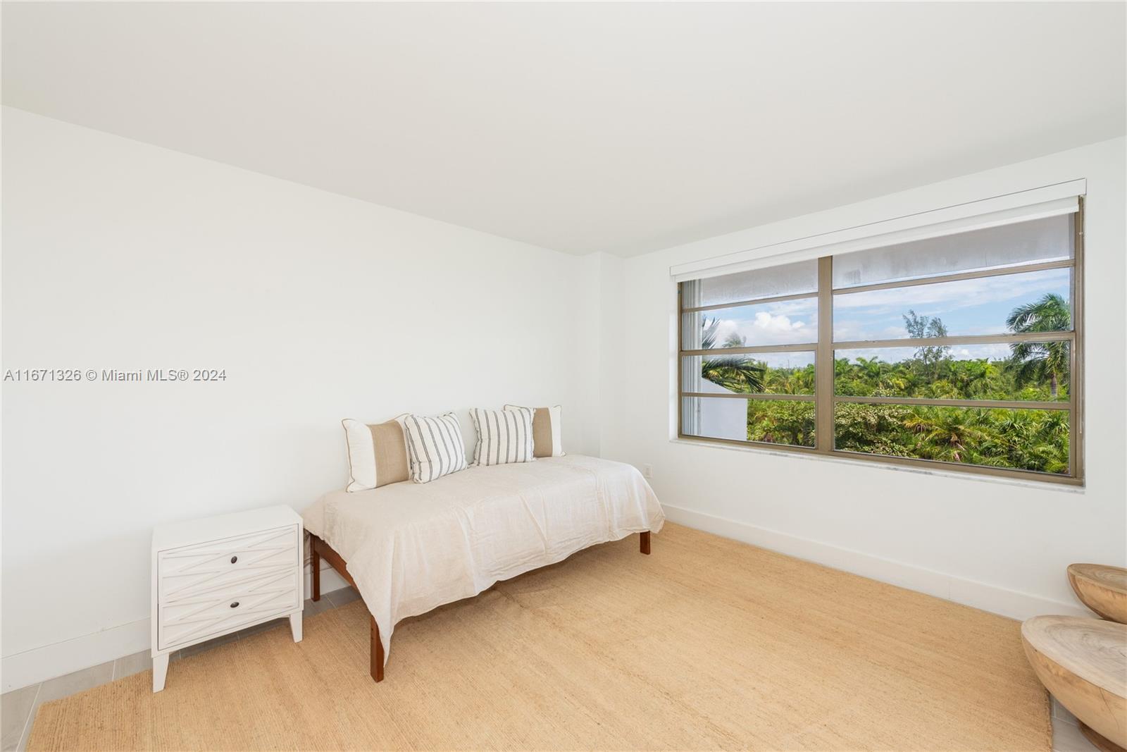 155 Ocean Lane Dr #404, Key Biscayne FL 33149