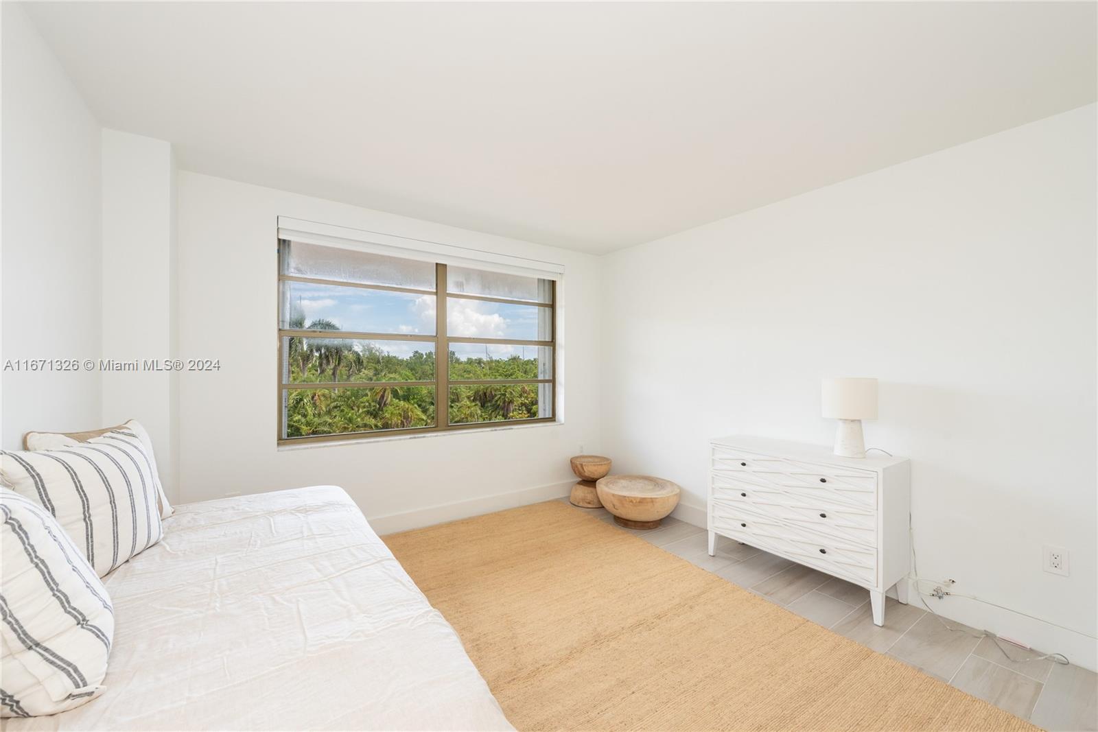 155 Ocean Lane Dr #404, Key Biscayne FL 33149