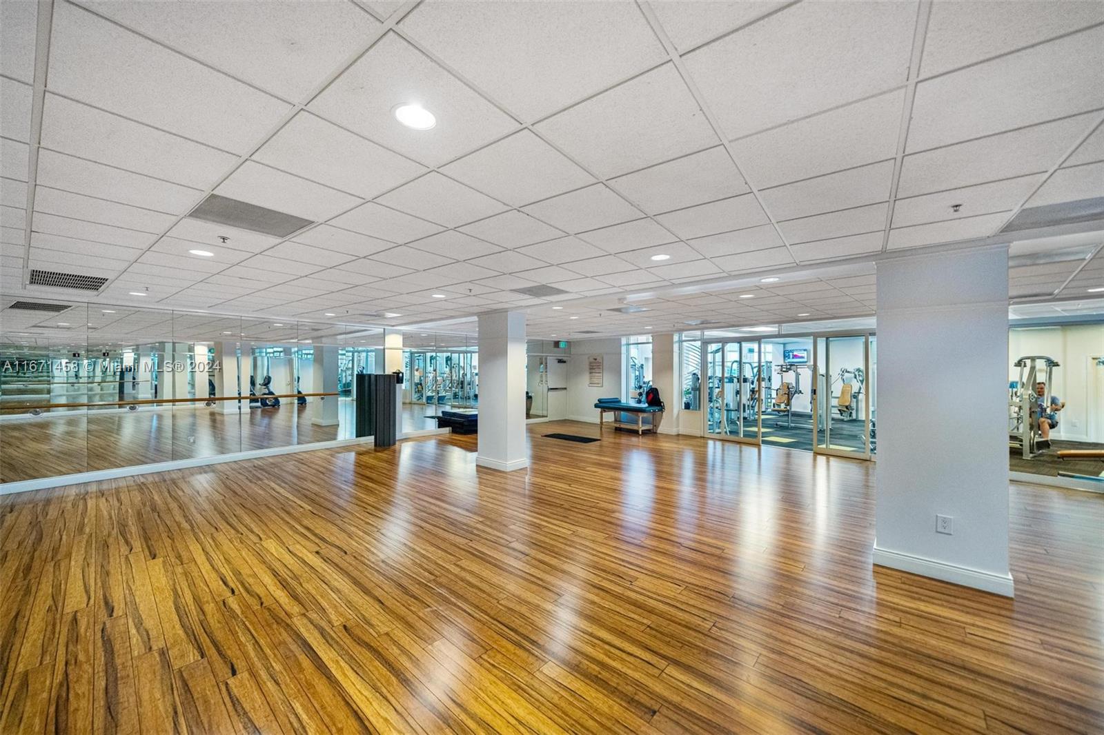 808 Brickell Key Dr #1903, Miami FL 33131
