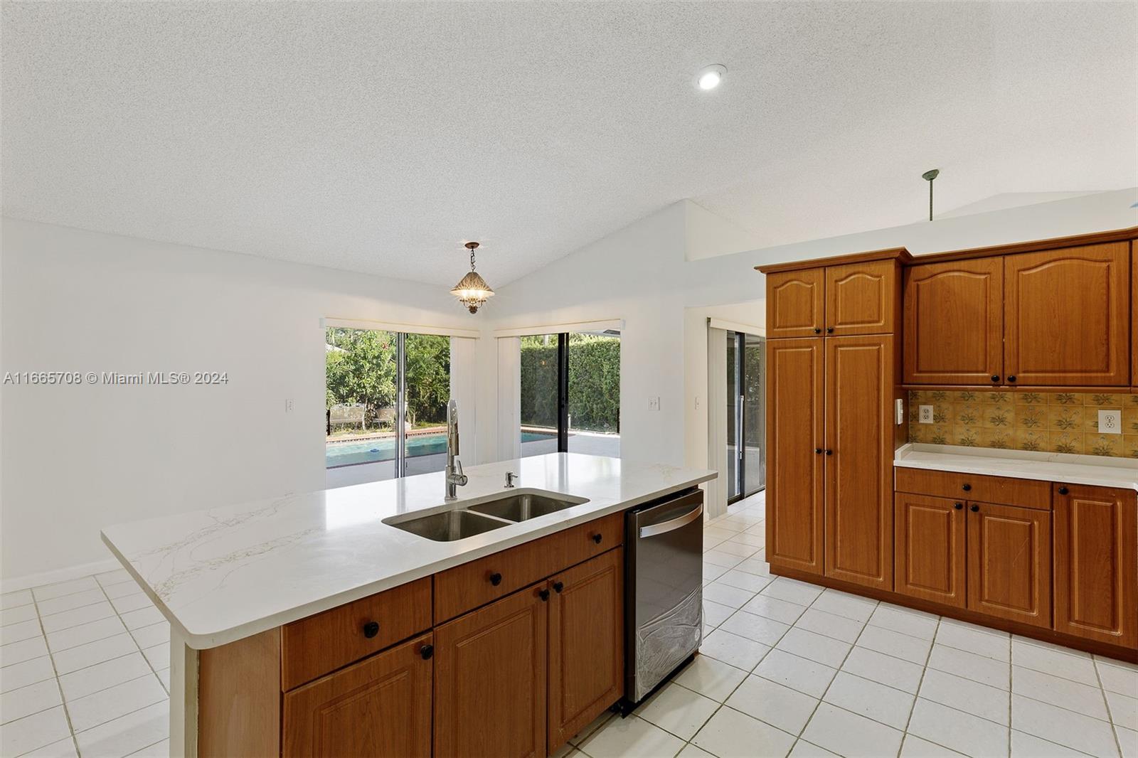 5321 NW 58th Ter, Coral Springs, Florida image 14