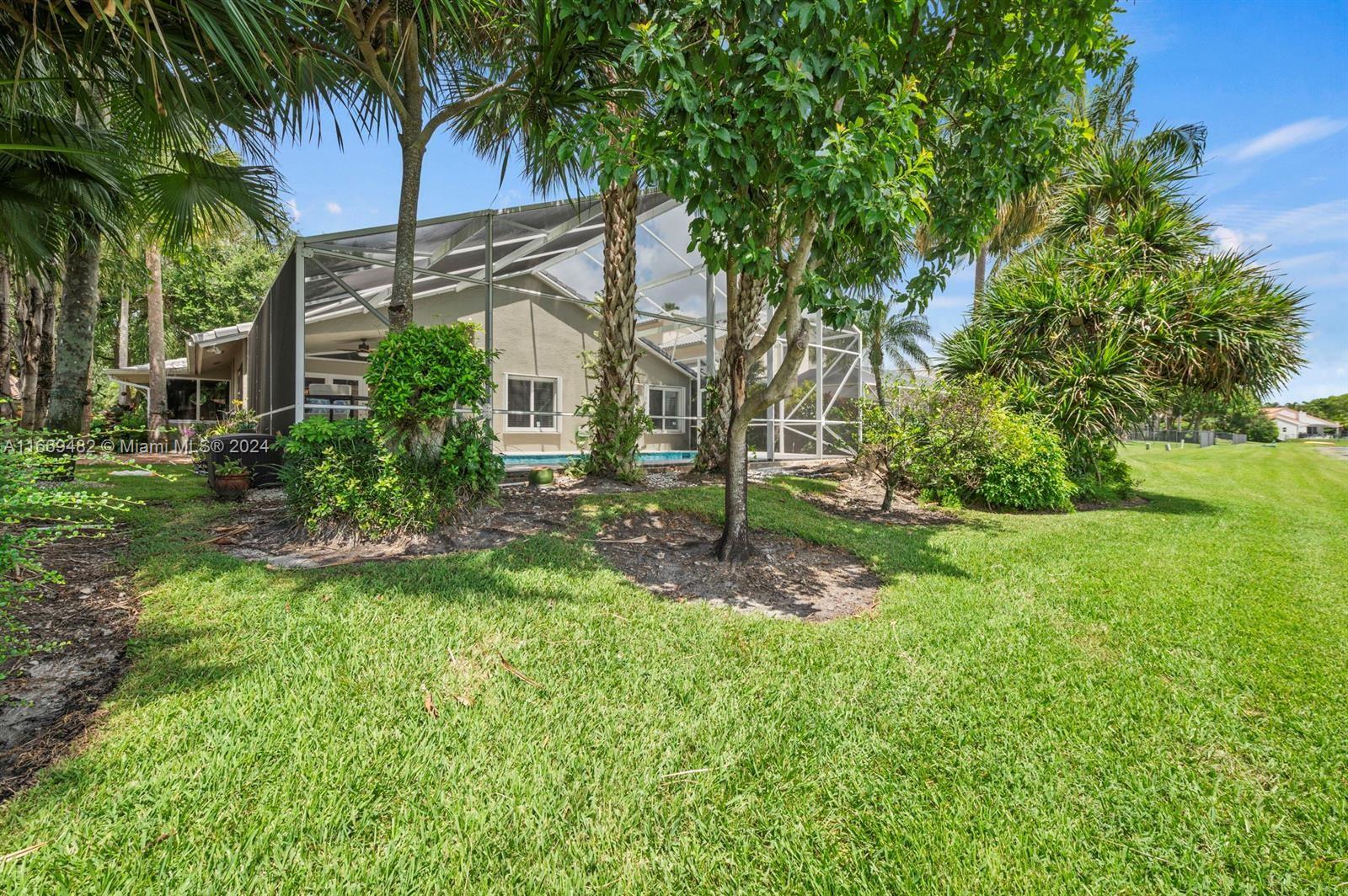 2150 Cove Ln, Weston, Florida image 31