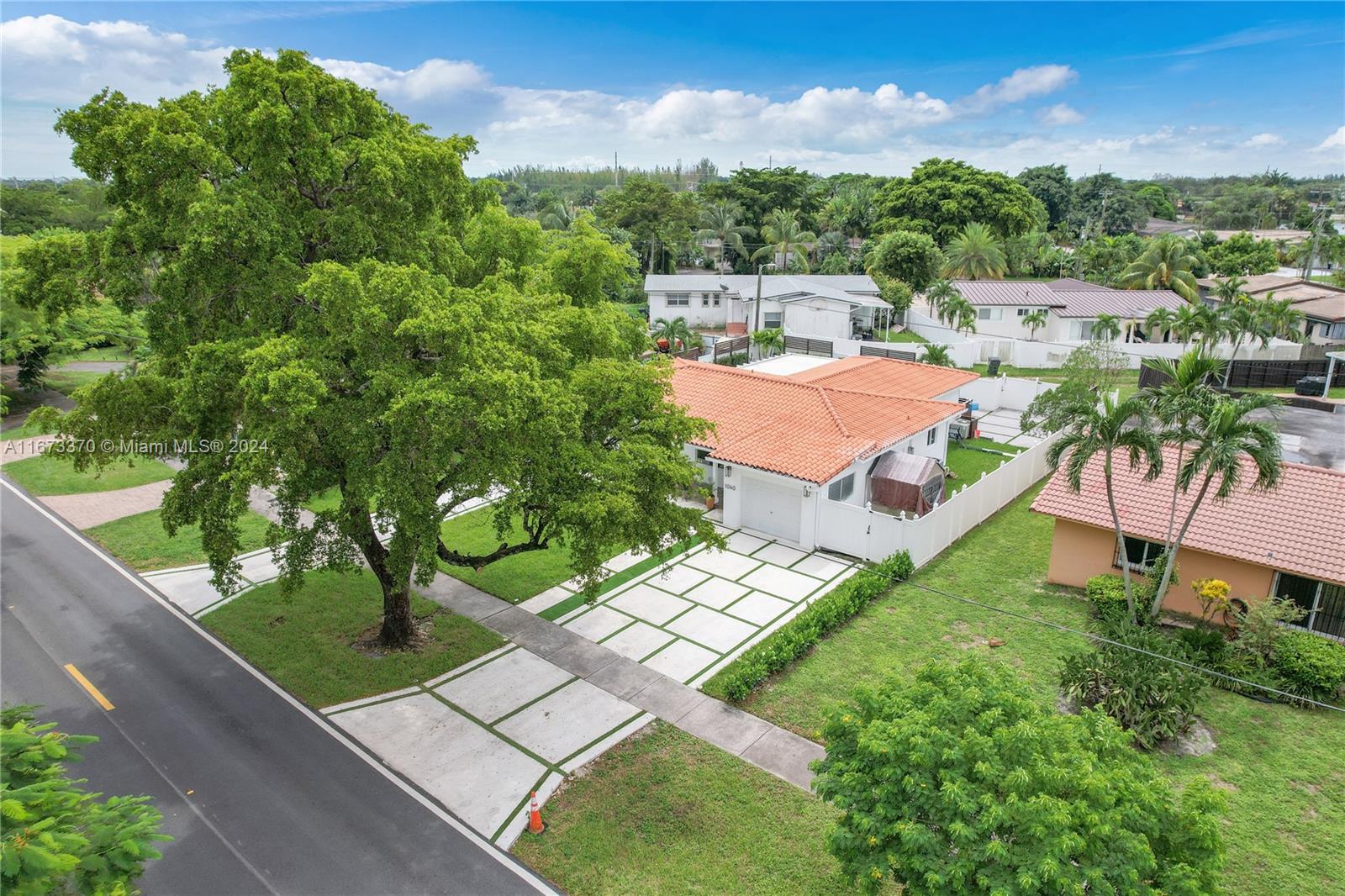 1040 N Royal Poinciana Blvd, Miami Springs, Florida image 4