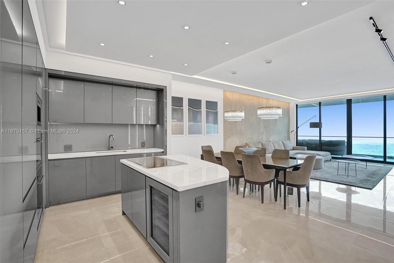 Condo for Sale in Sunny Isles Beach, FL