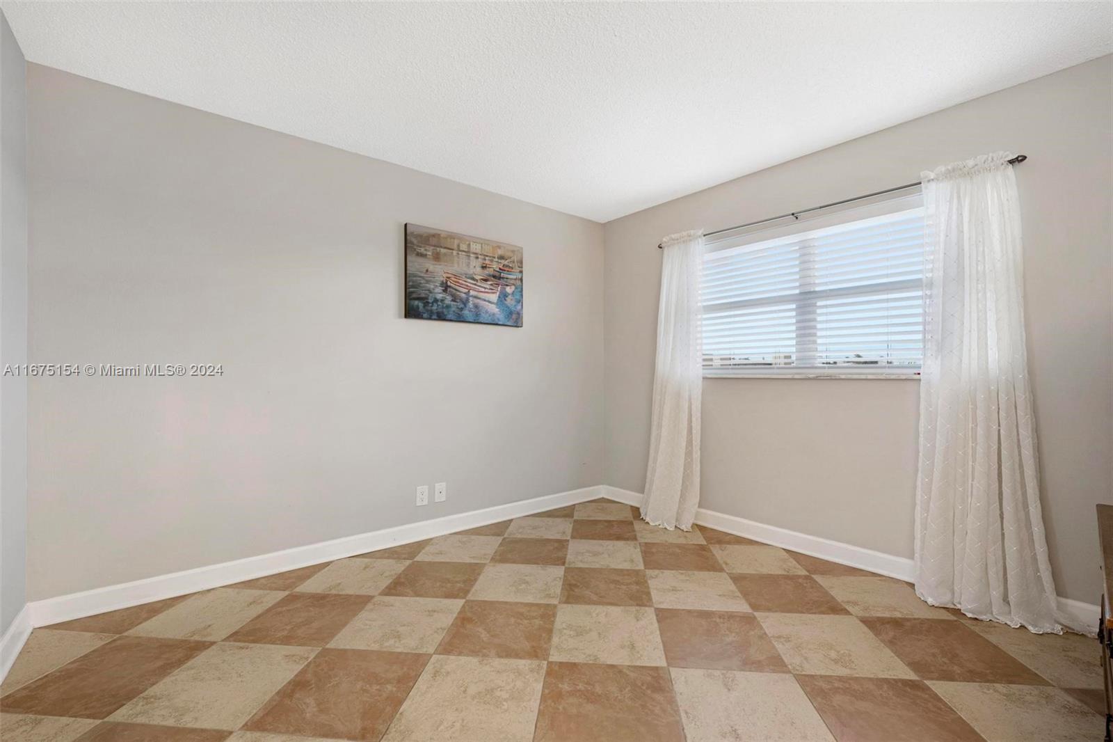 1000 NE 14th Ave #602, Hallandale Beach, Florida image 13