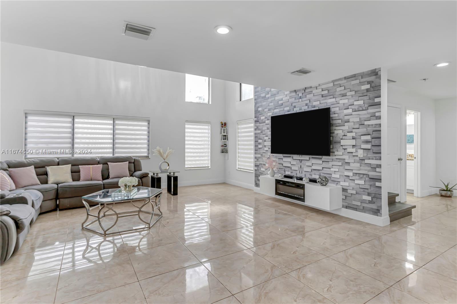 1613 Cypress Pointe Dr #1613, Coral Springs, Florida image 13