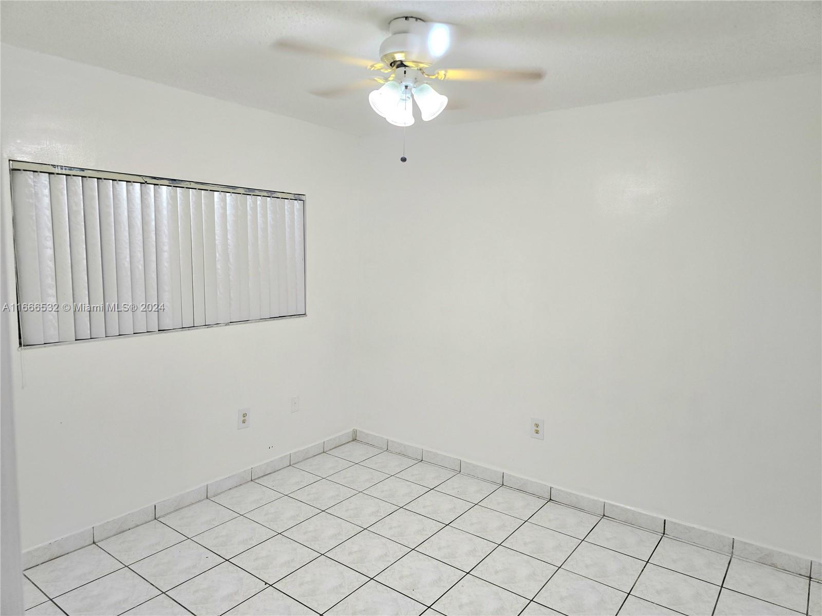 3375 W 76th St #215, Hialeah, Florida image 11