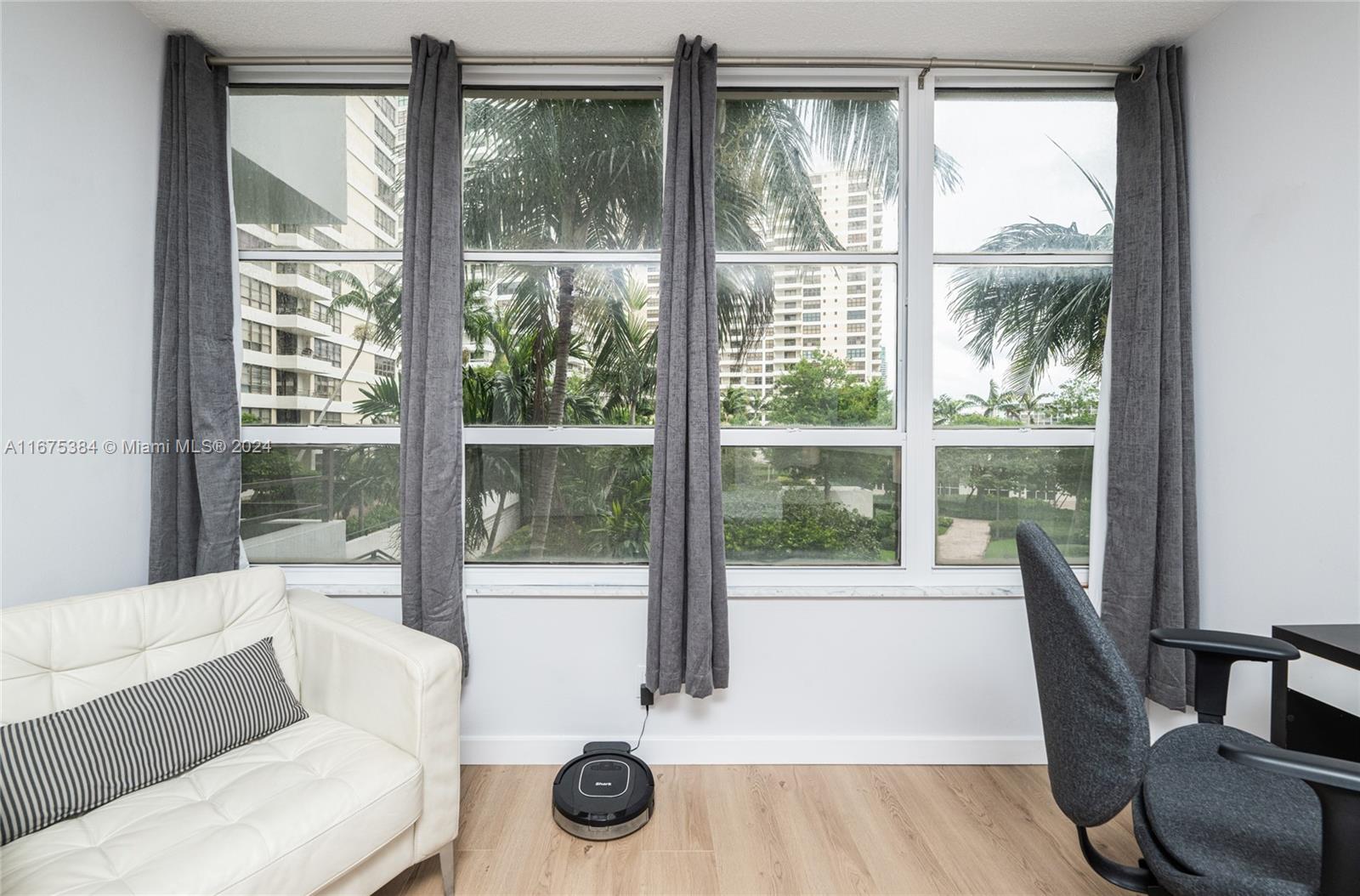 600 Three Islands Blvd #214, Hallandale Beach, Florida image 20