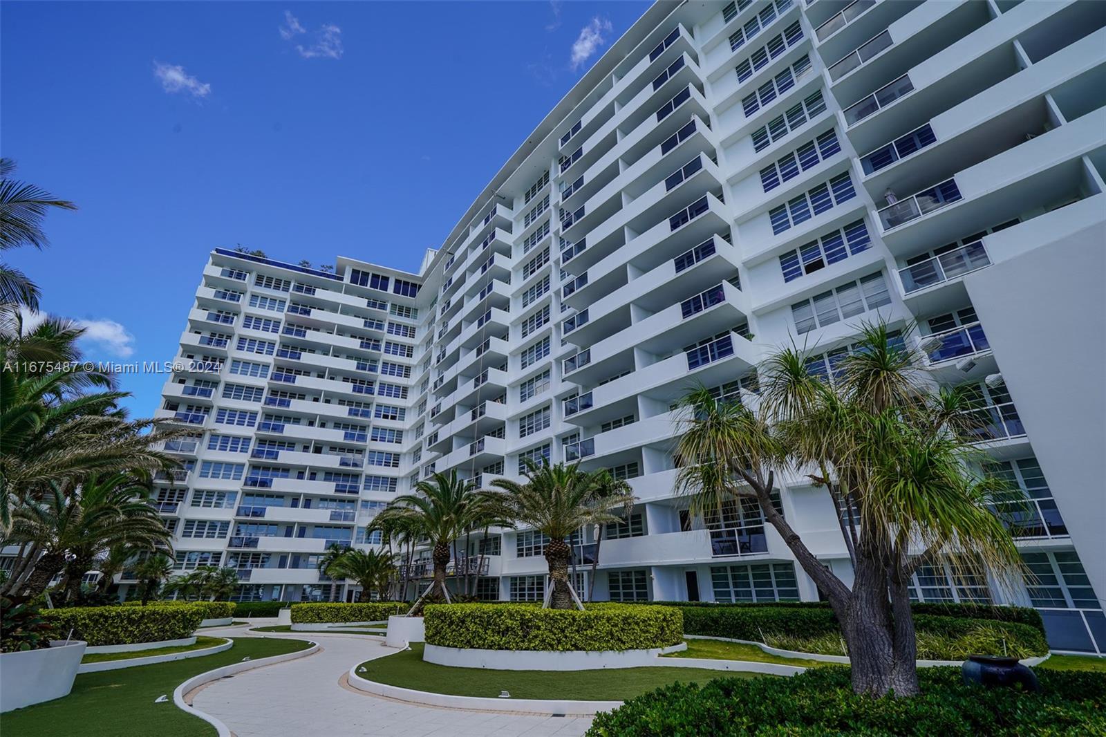 100 Lincoln Rd #914, Miami Beach, Florida image 27