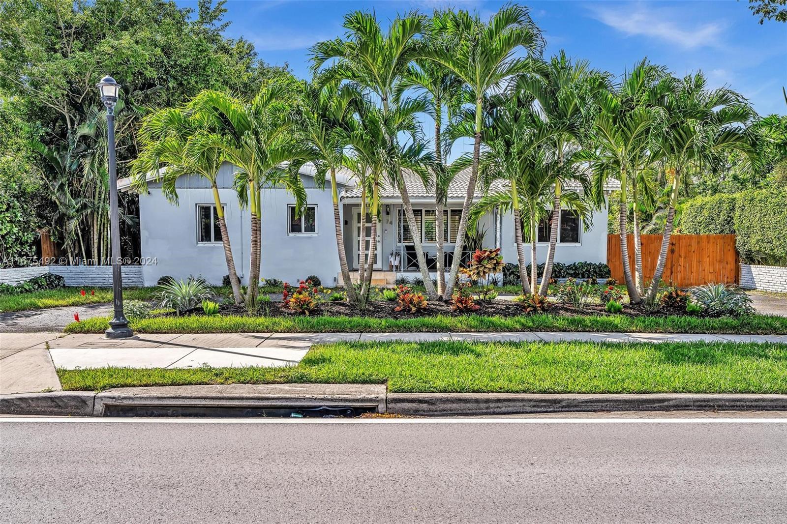 74 NE 103rd St, Miami Shores, Florida image 2