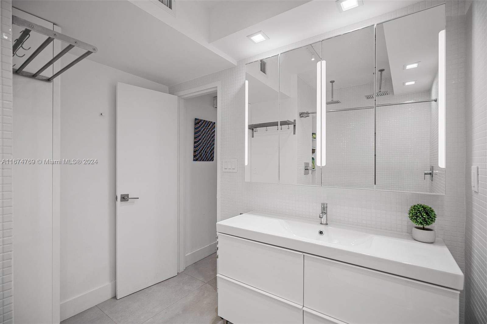 1200 West Ave #523, Miami Beach, Florida image 6