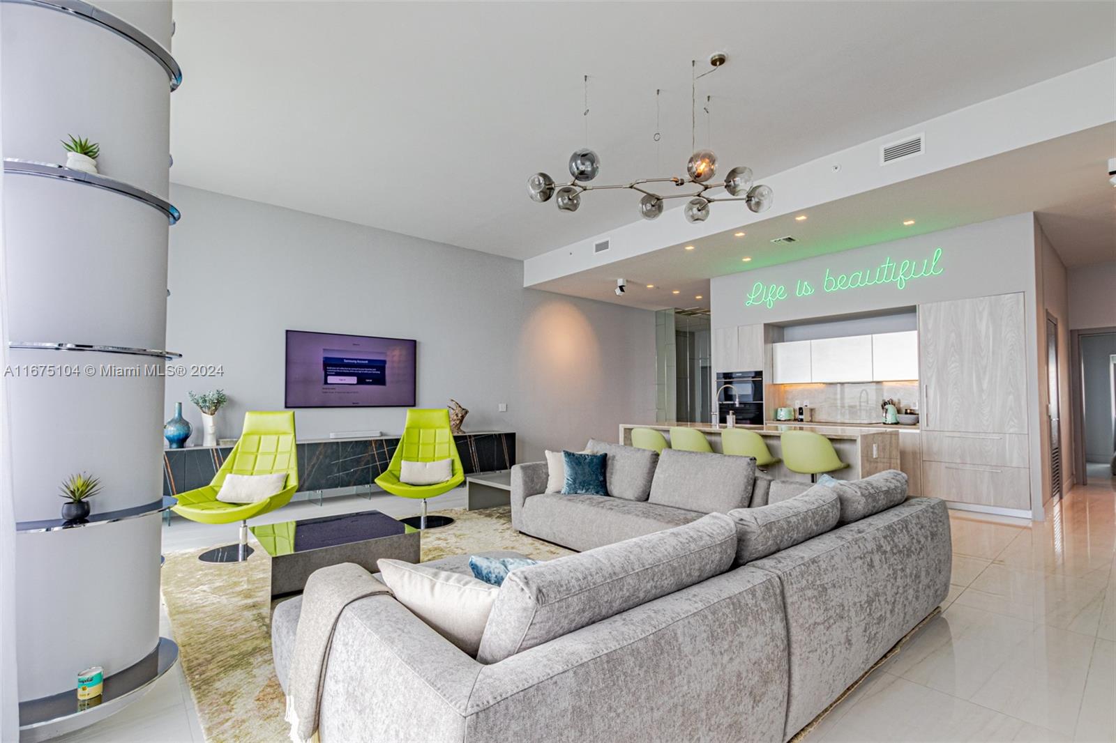 480 NE 31st St #PH5002, Miami FL 33137