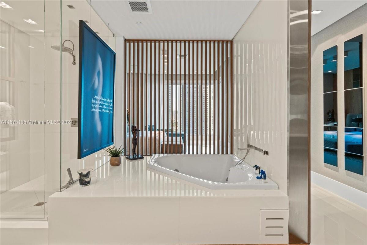 900 Brickell Key Blvd #2303, Miami FL 33131