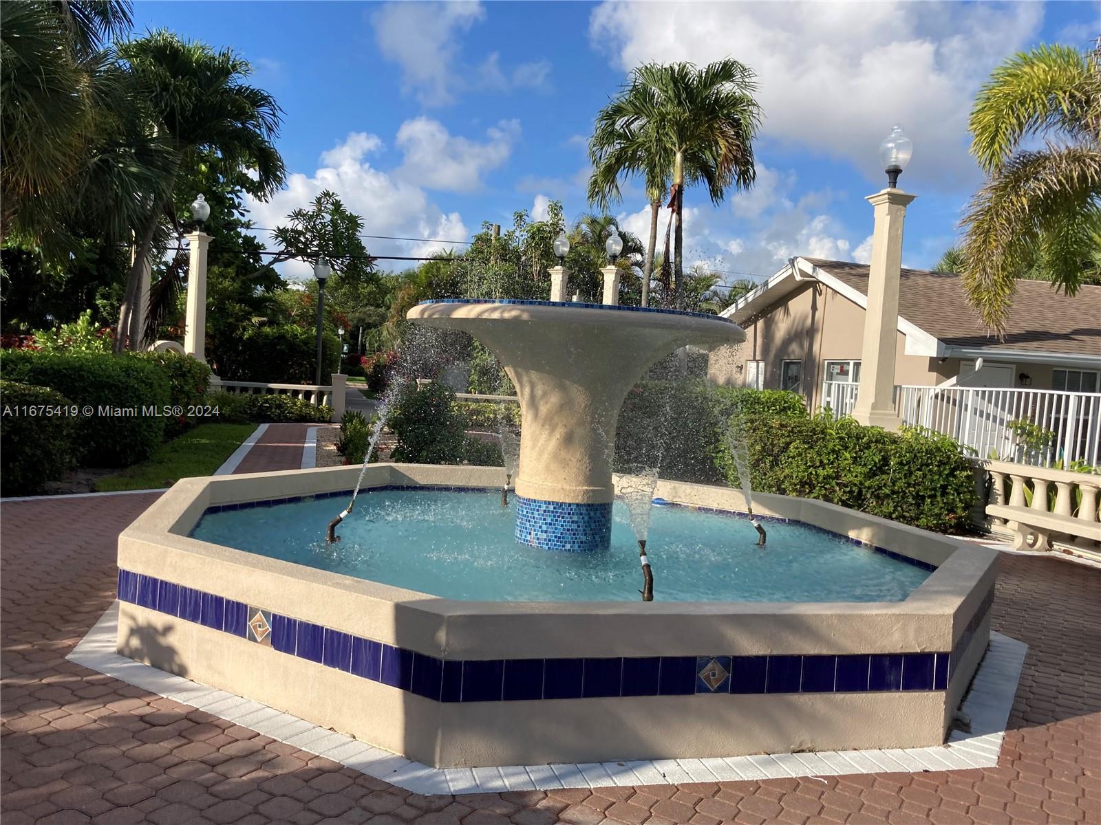 325 Cascade Ln, Palm Beach Shores, Florida image 36