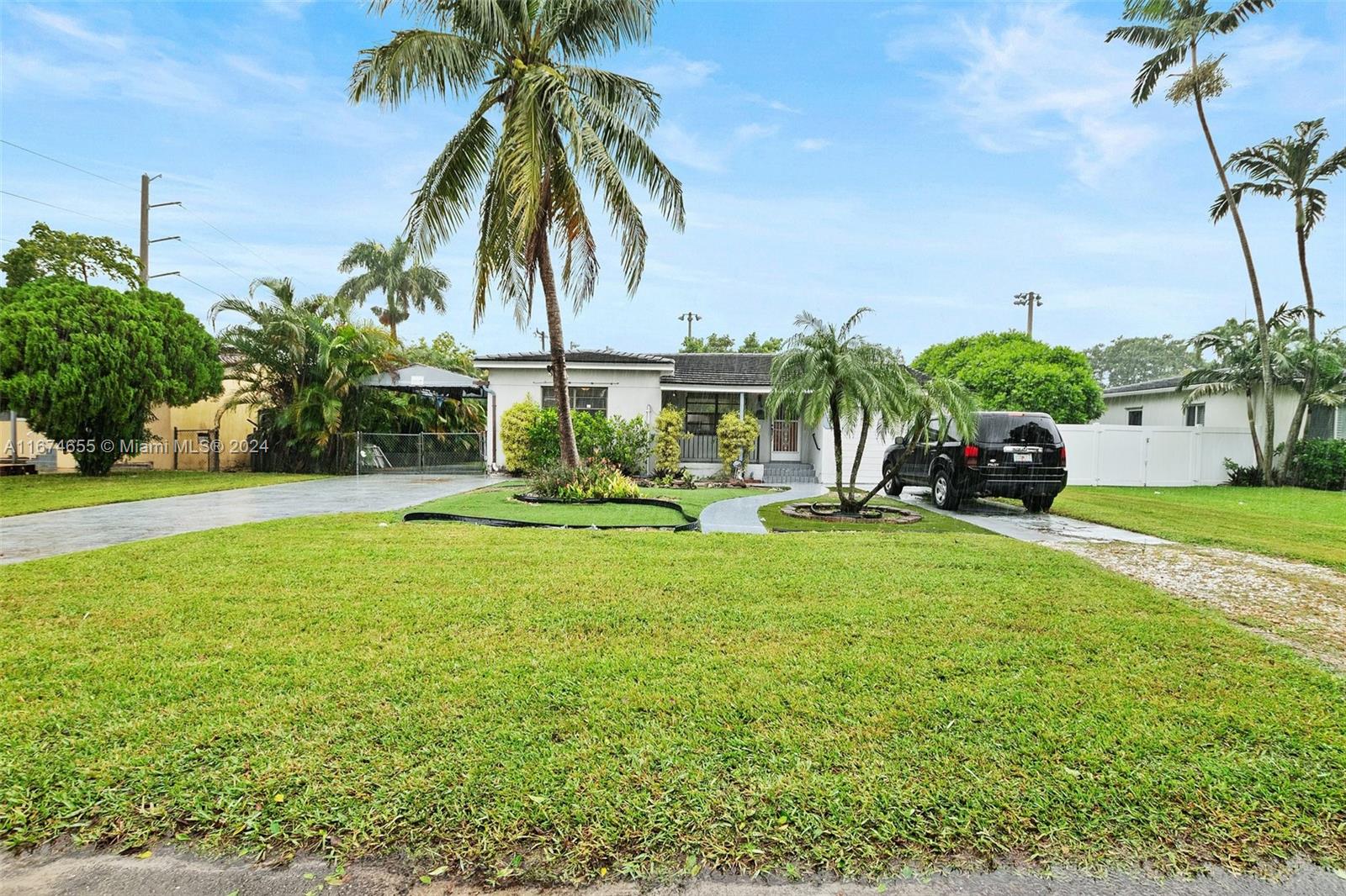 460 Forrest Dr, Miami Springs, Florida image 1