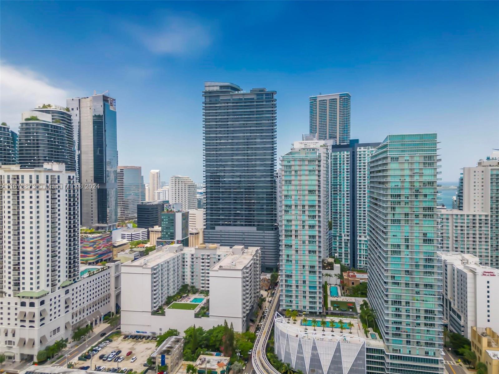 1000 Brickell Plz #PH5105, Miami FL 33131
