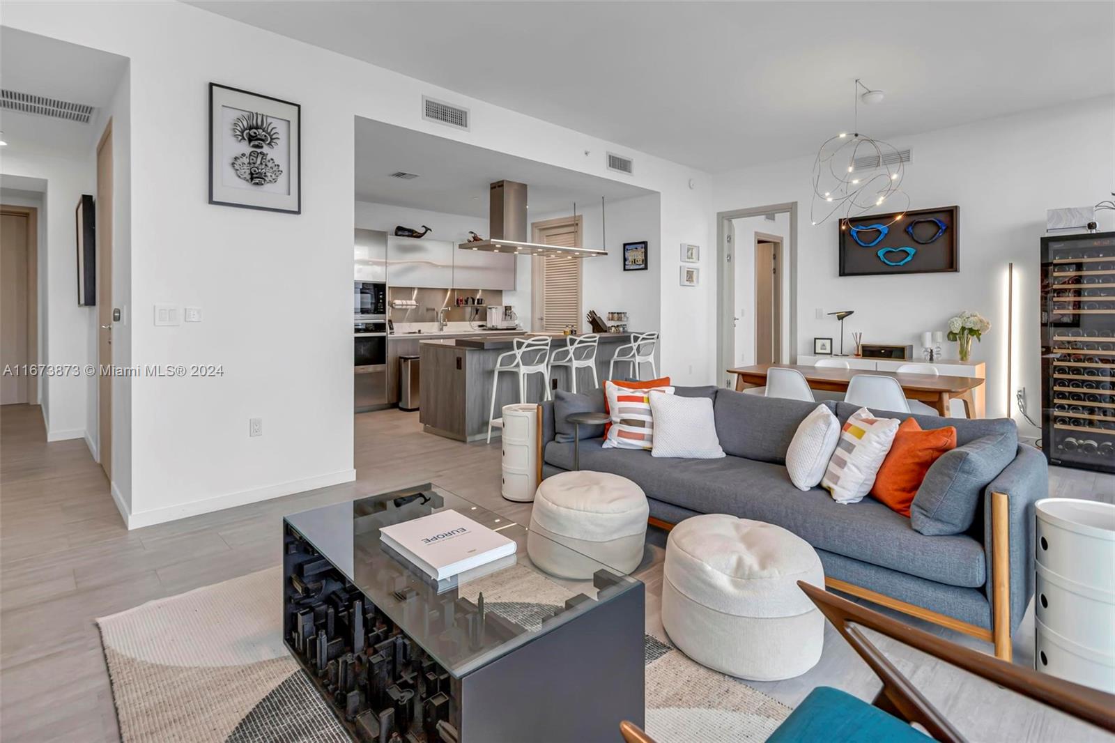 1000 Brickell Plz #PH5105, Miami FL 33131