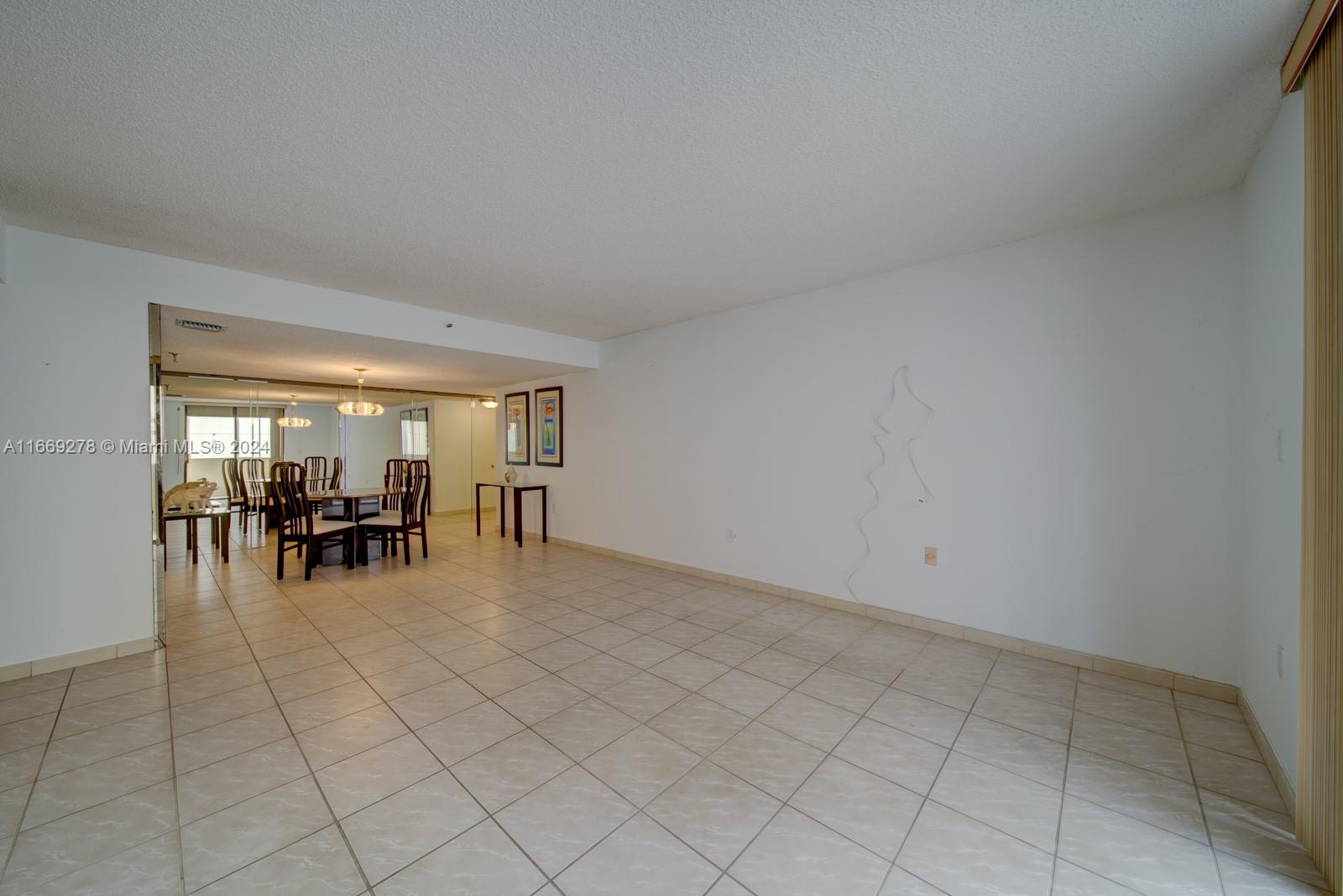 1623 Collins Ave #512, Miami Beach, Florida image 11