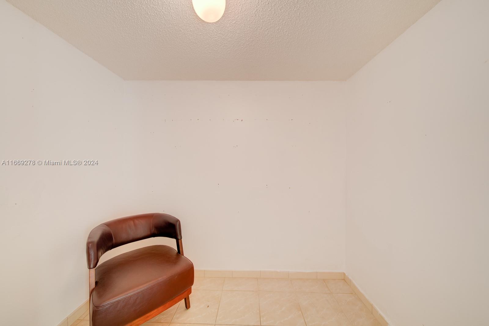 1623 Collins Ave #512, Miami Beach, Florida image 17