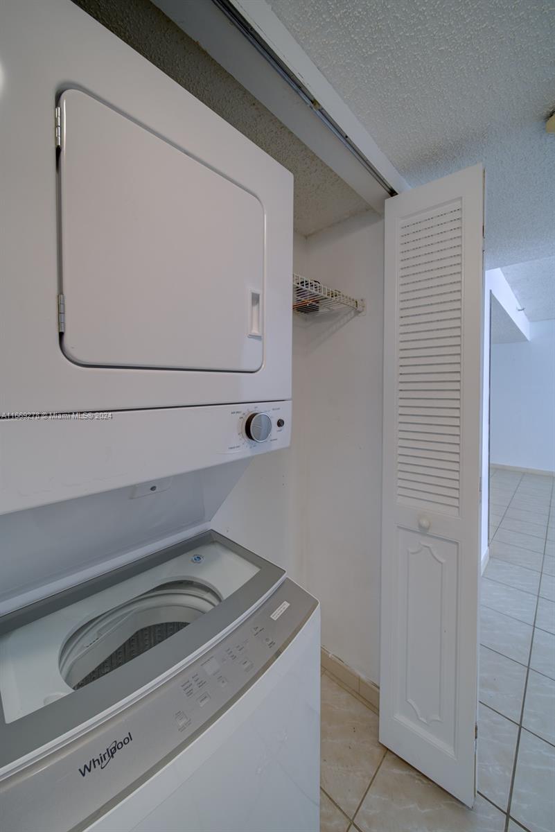 1623 Collins Ave #512, Miami Beach, Florida image 21