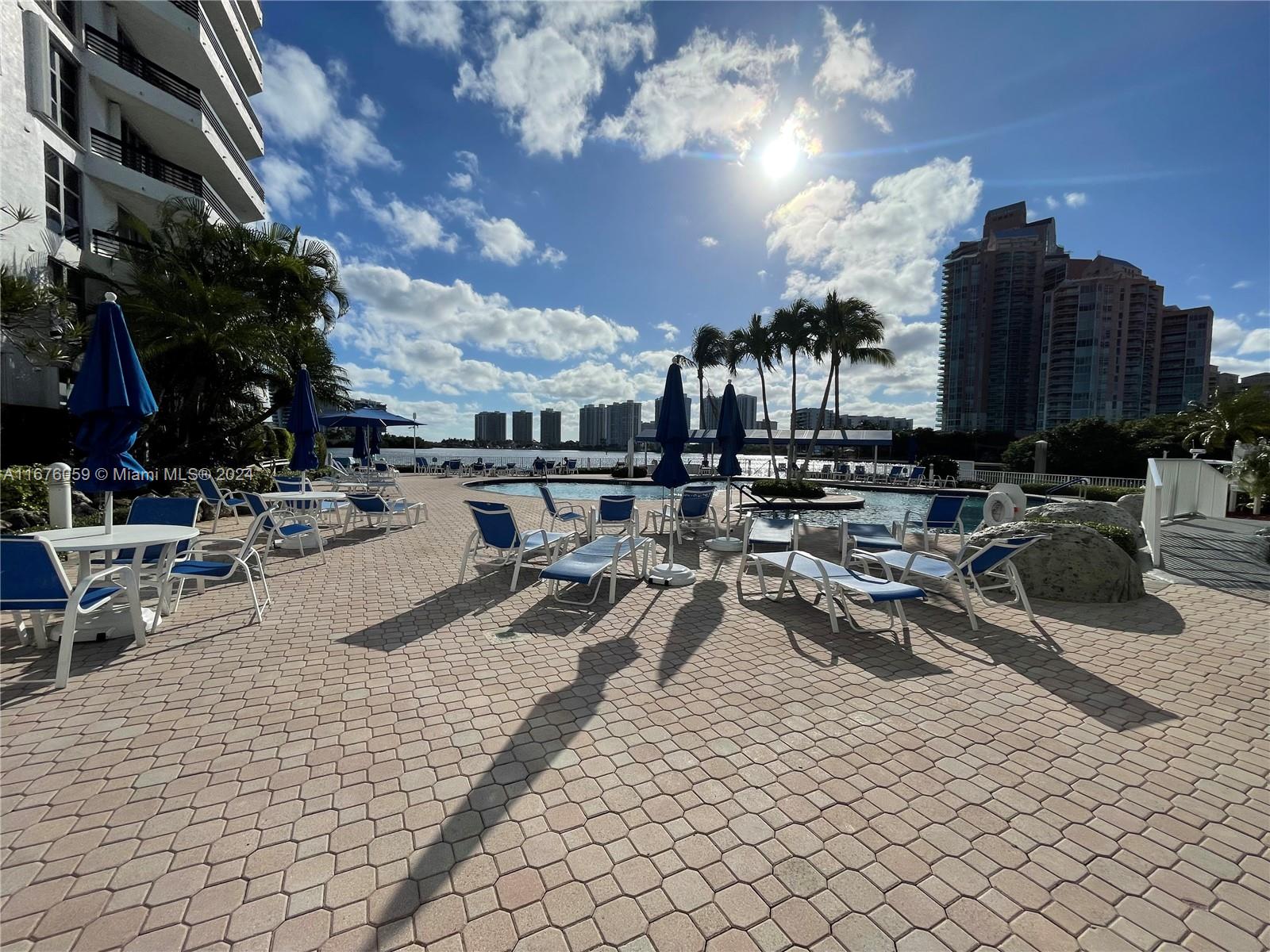 3530 Mystic Pointe Dr #213, Aventura, Florida image 35