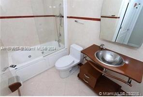 110 Washington Ave #1622, Miami Beach FL 33139