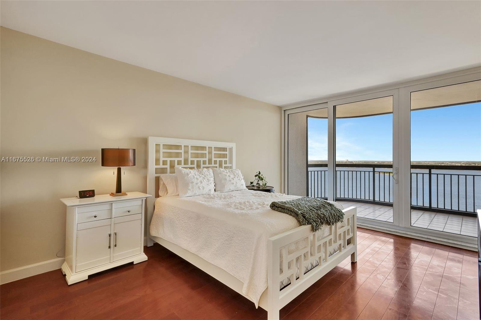 5380 N Ocean Dr #20J, Singer Island, Florida image 37