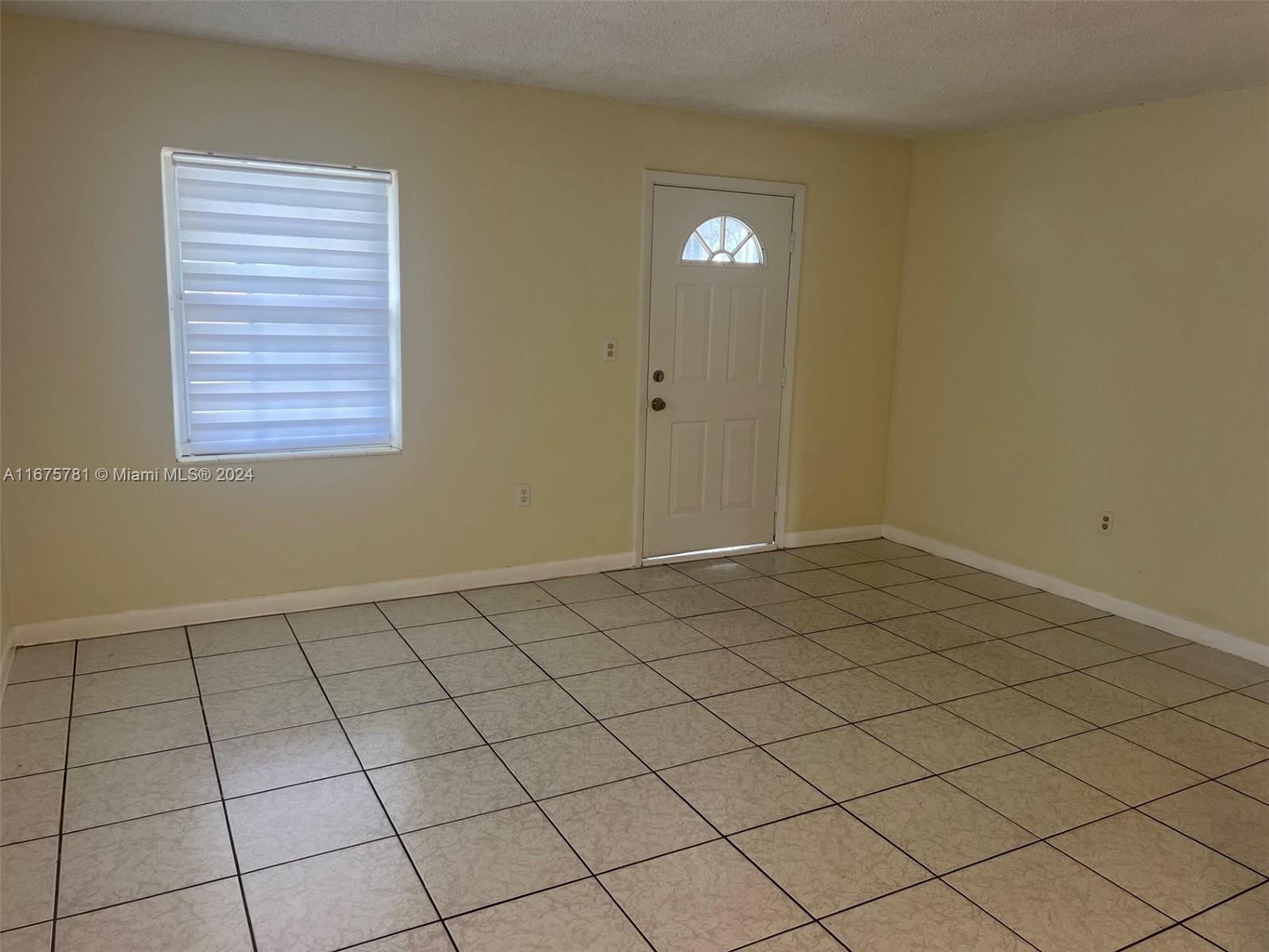 2450 NW 152nd St, Miami Gardens, Florida image 5