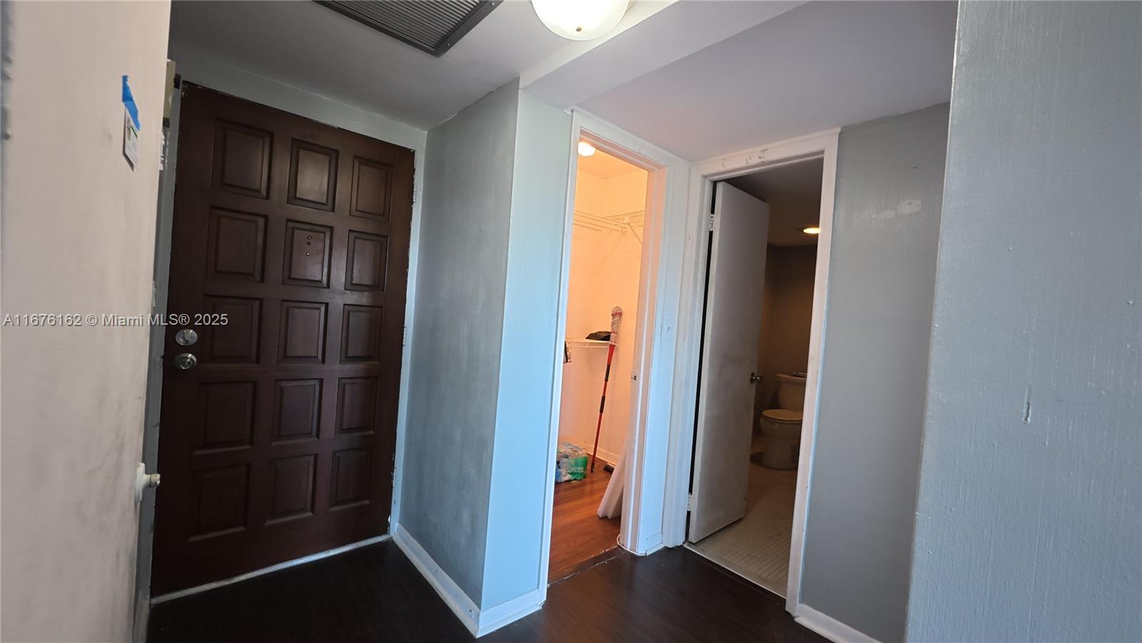 3301 Spanish Moss Ter #504, Lauderhill, Florida image 7