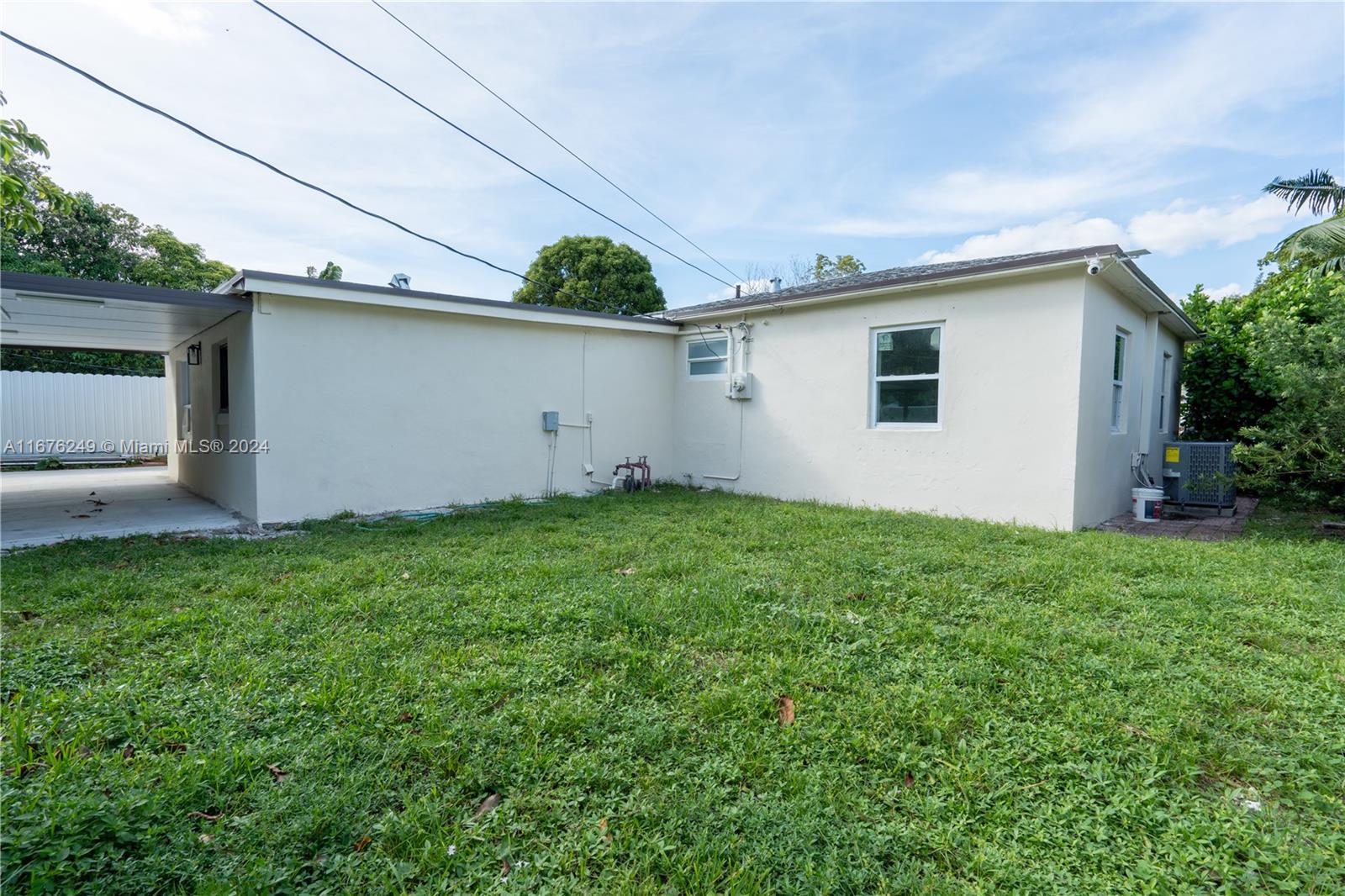 1180 NE 132nd St, North Miami, Florida image 15