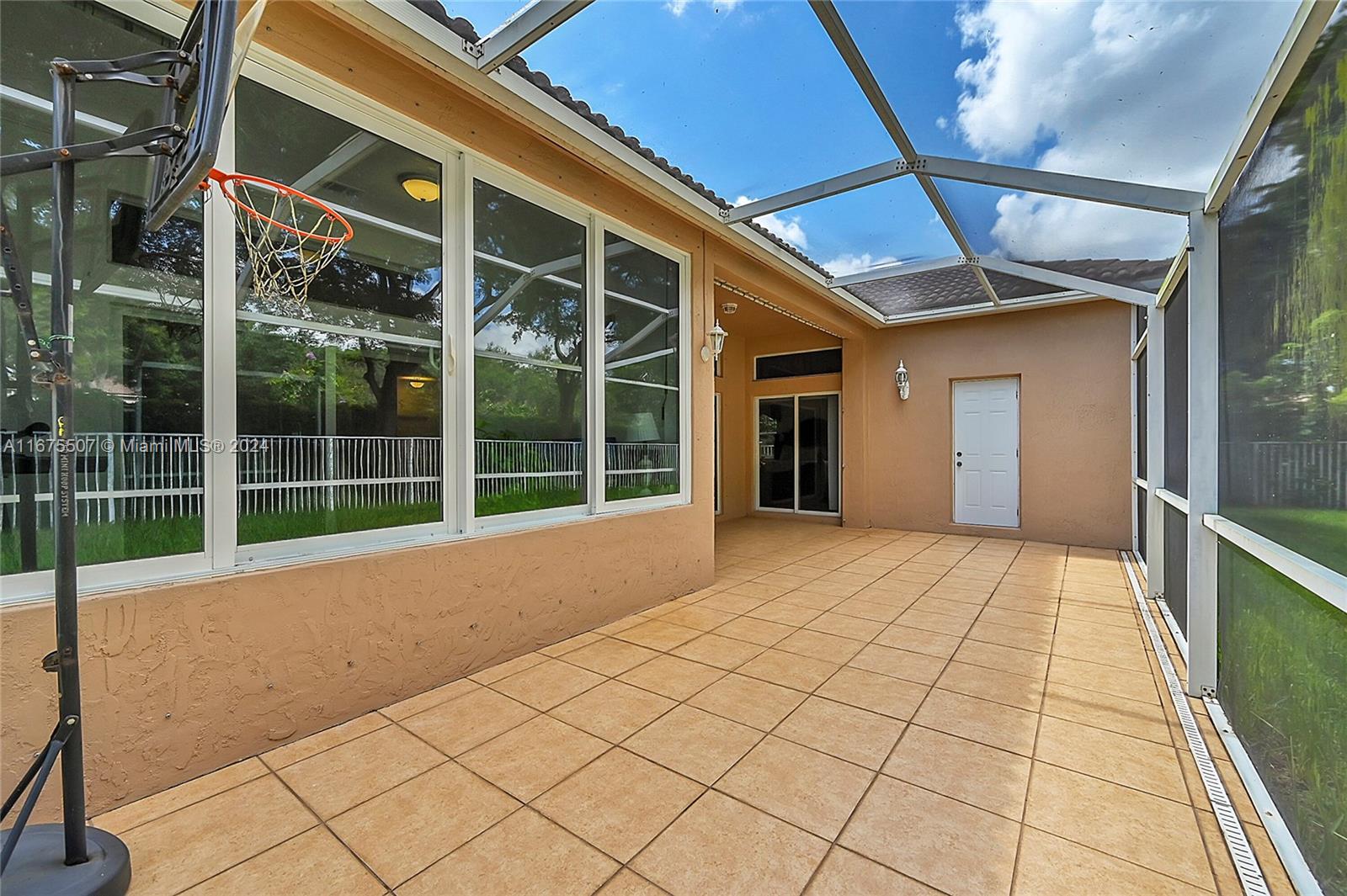 4050 Palmetto Trail, Weston, Florida image 21