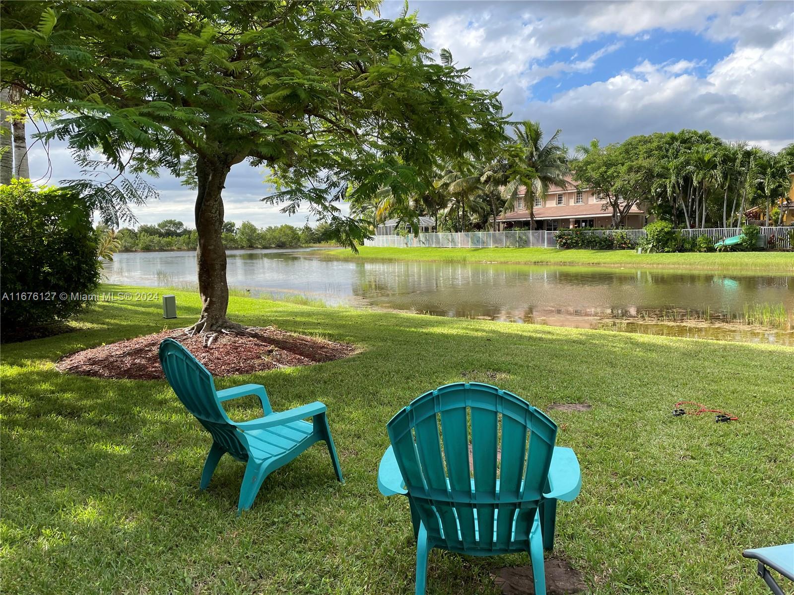 1068 Lavender Cir, Weston, Florida image 8