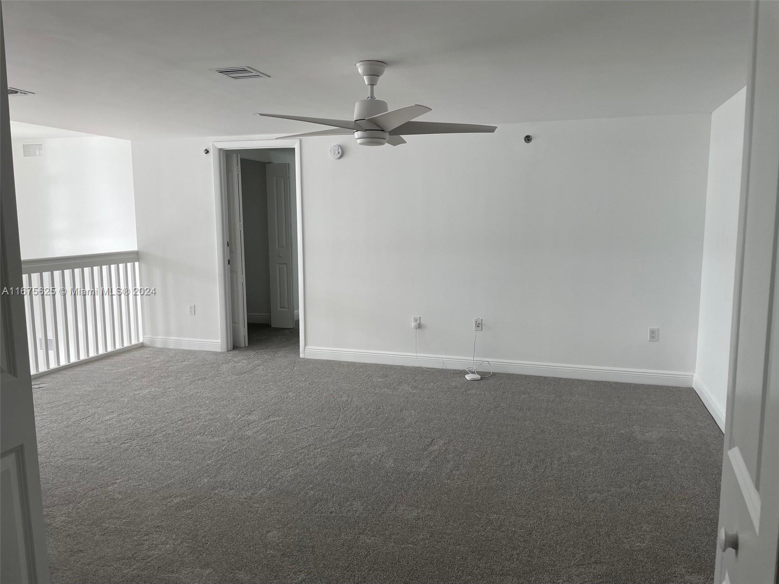 2681 N Flamingo Rd #TH6S, Sunrise, Florida image 8