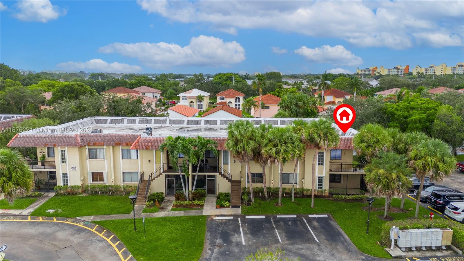 326 Lakeview Dr #204, Weston, Florida image 2