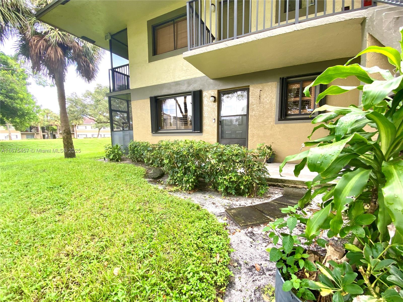 677 Trace Cir #102, Deerfield Beach, Florida image 19