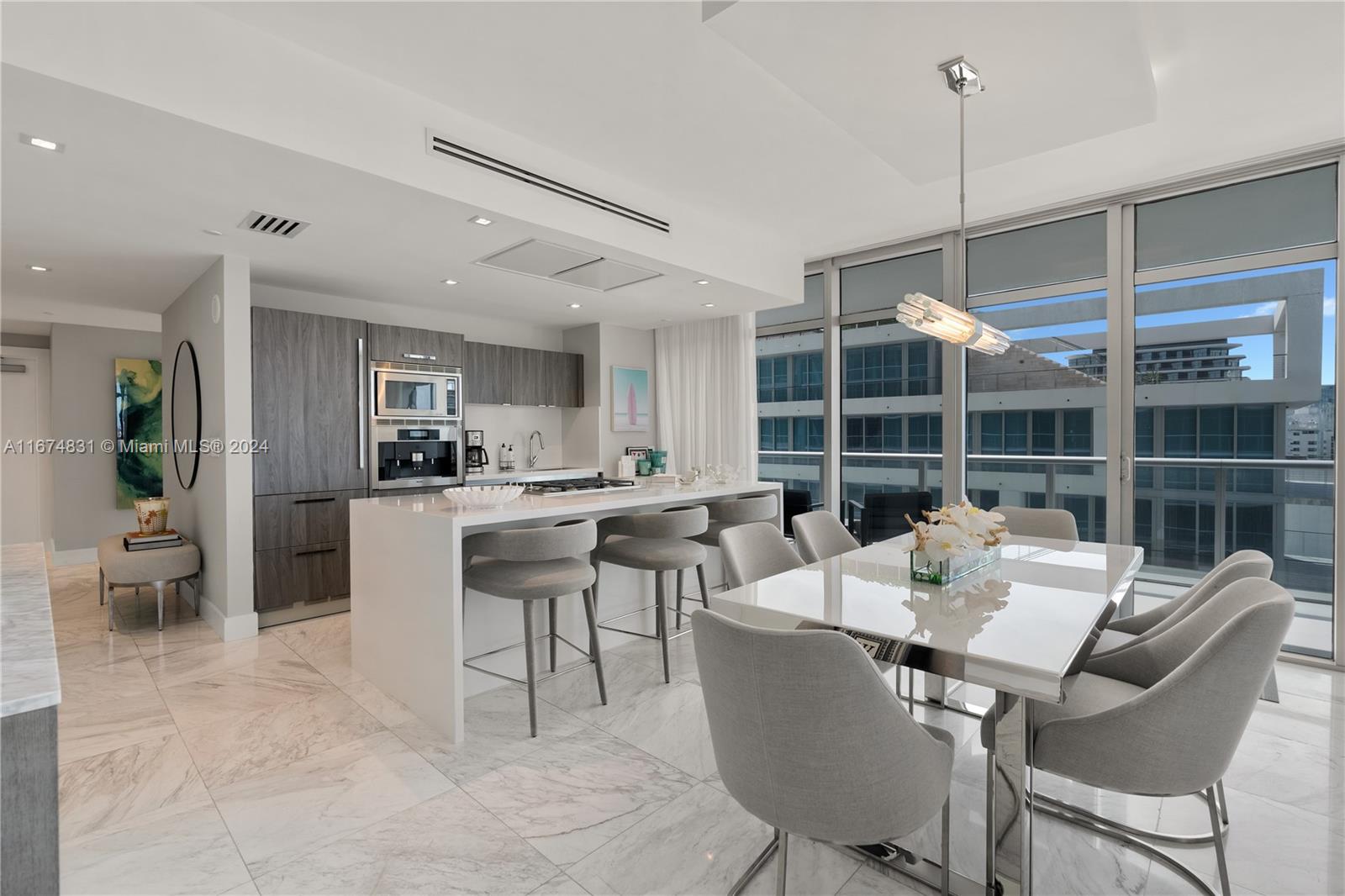 3737 Collins Ave #S-1003, Miami Beach FL 33140