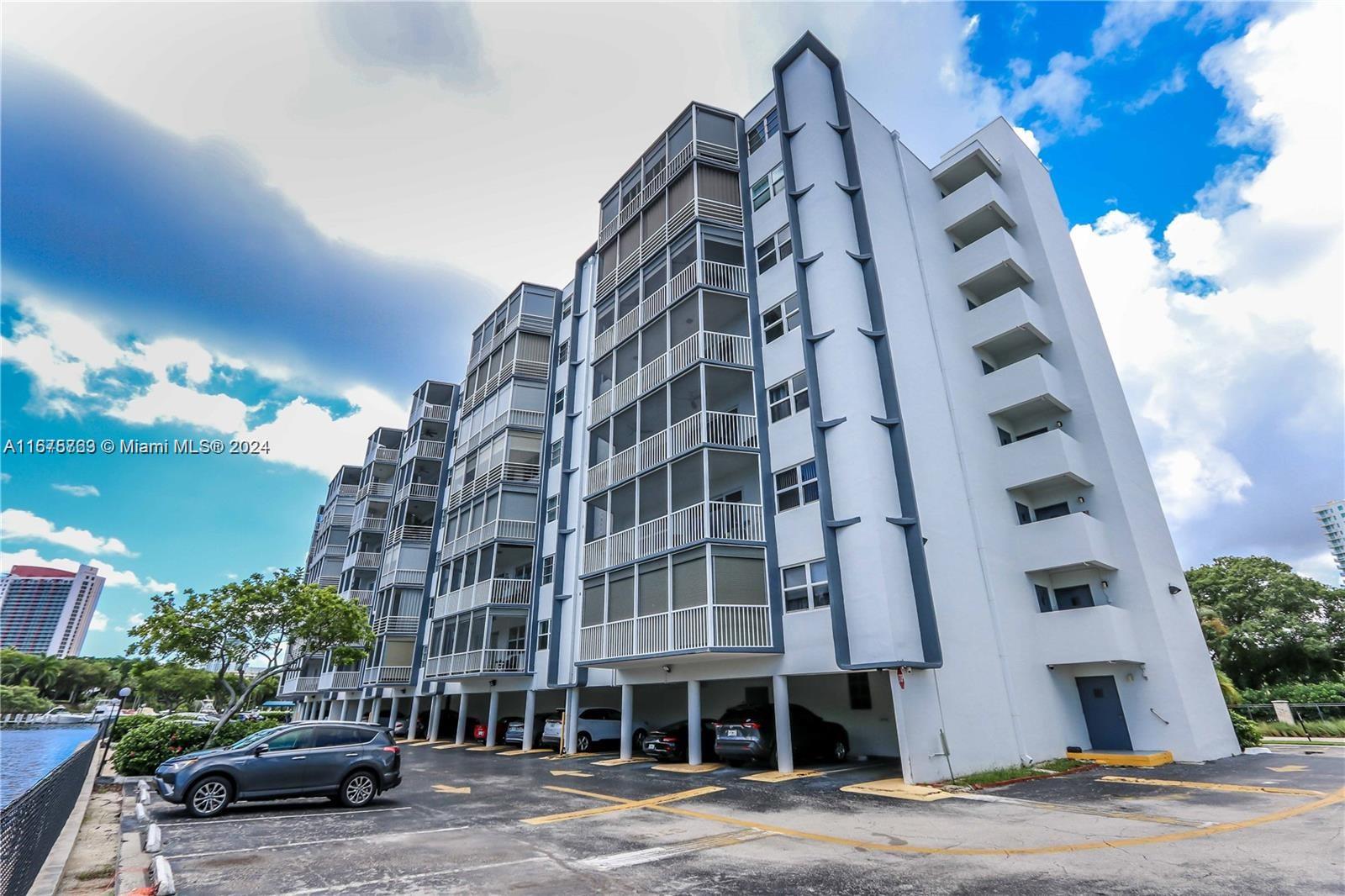 200 Diplomat Pkwy #631, Hallandale Beach, Florida image 35