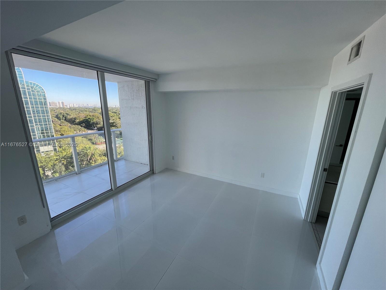 4250 Biscayne Blvd #1104, Miami FL 33137