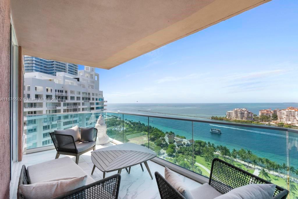 300 S Pointe Dr #2201, Miami Beach, Florida image 38